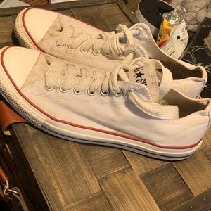 Men’s Size 10 Converse All-Stars White